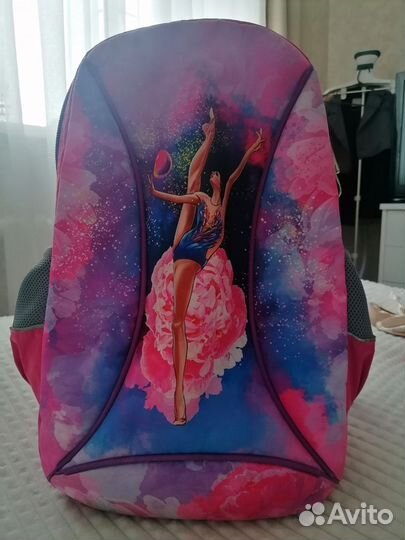 Мяч, обруч, рюкзак,булавы гимнастика