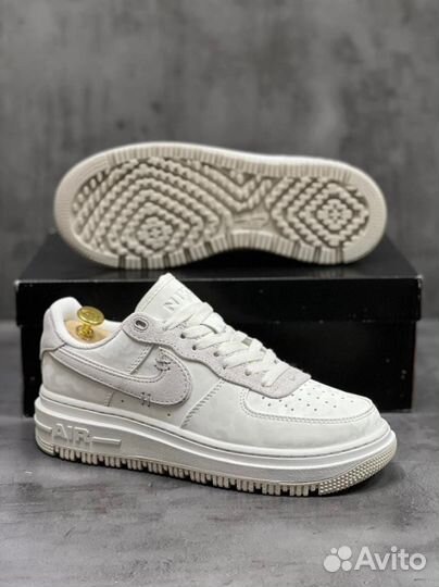 Nike Air Force 1 Low Luxe Summit White Light Bone