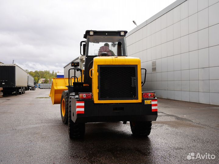 Фронтальный погрузчик Lonking LG833H, 2023