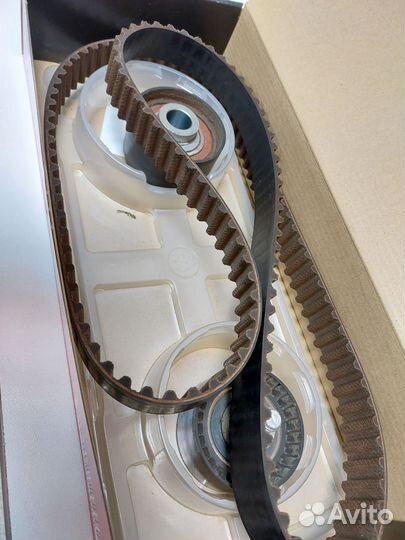 Б/У ремень грм Gates с роликами