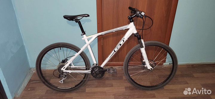 Велосипед gt agressor 1.0