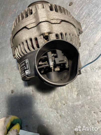 Генератор Audi A6 C5 2000 078903015F