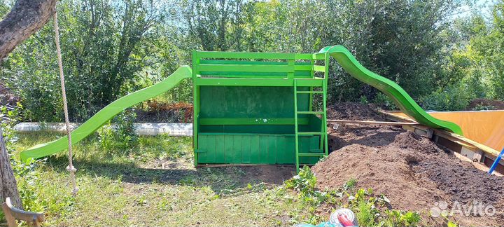 Скат горка уличная