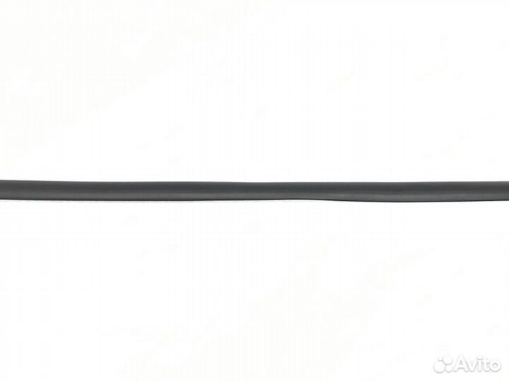 Уплотнительная резинка левая Chevrolet Cruze седан