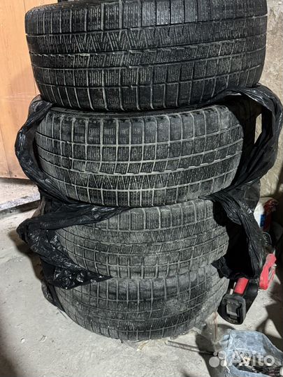 Corsa 2233 245/45 R18