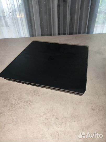 Игровая приставка ps4 slim 1tb