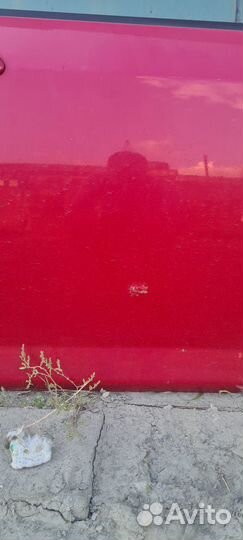 Дверь передняя правая Honda Fit GD