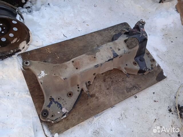 Подрамник Mitsubishi Galant 8 Japan