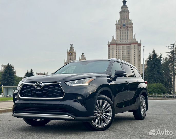 Toyota Highlander 3.5 AT, 2021, 29 800 км