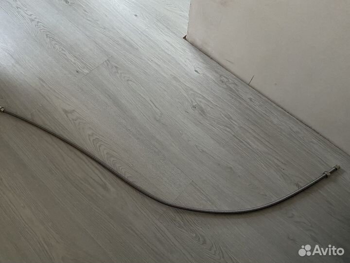 Сильфонная подводка для газа