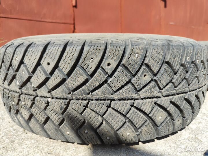 Bfgoodrich G-Force Stud 60 R15 84T