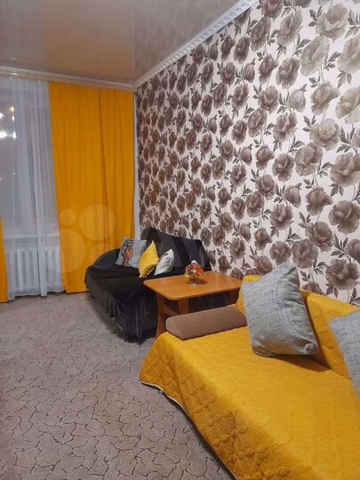 2-к. квартира, 48 м², 1/3 эт.