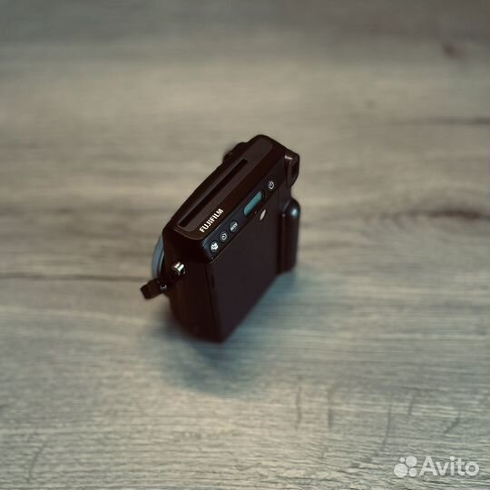 Фотоаппарат Fujifilm Instax Mini 70