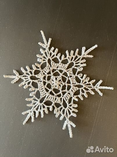 Вязанные снежинки от
