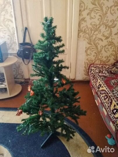 Елка искусственная