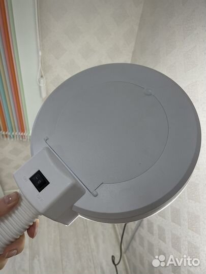 Кольцевая лампа лупа