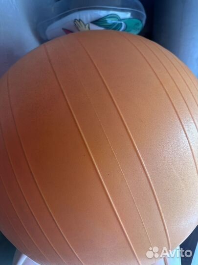 Гимнастический мяч фитбол