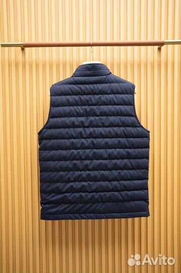 Шерстяной жилет Kiton