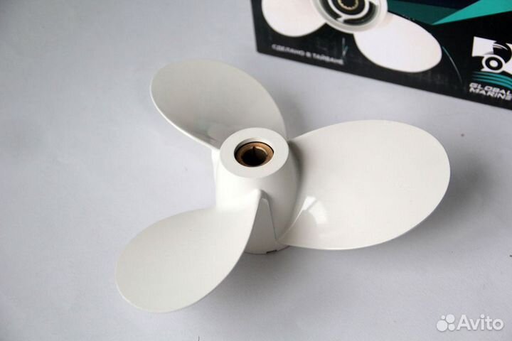 Винт гребной Yamaha 8, 9 х 7