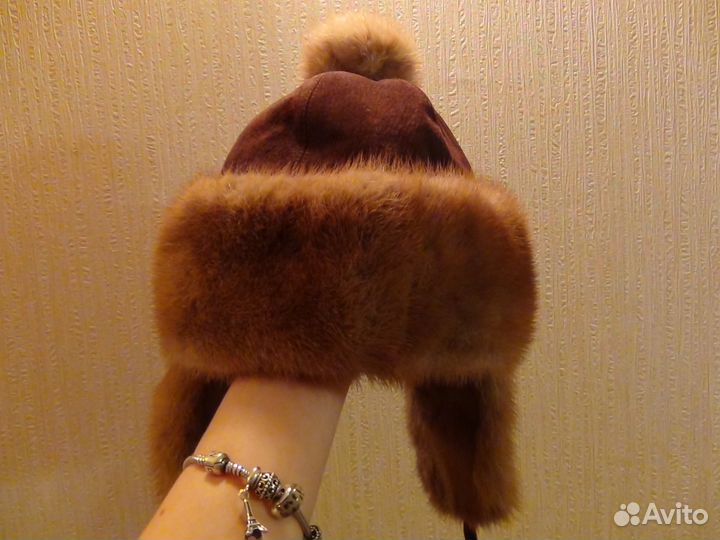 Шапка из норки и замши для девочки