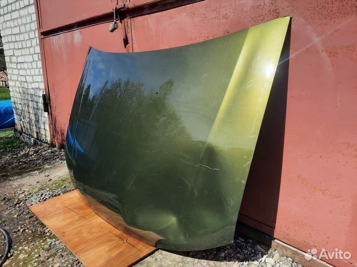 Продам капот