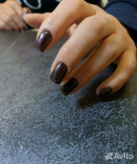 Модель на маникюр+ гель-лак (Район Галереи Чижова)