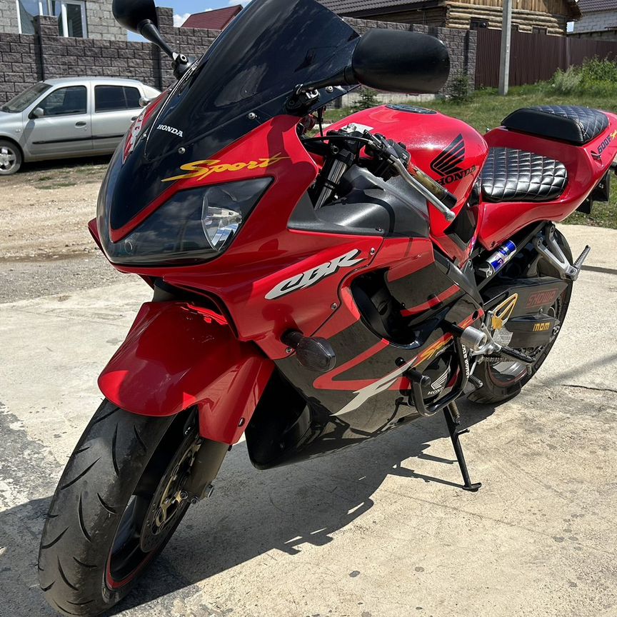 cbr f4i - Купить мотоциклы и мототехнику 🏍️ во всех