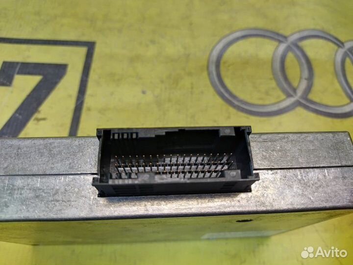 Блок интерфейса Audi A6 универсал 2.8 CCE 2009