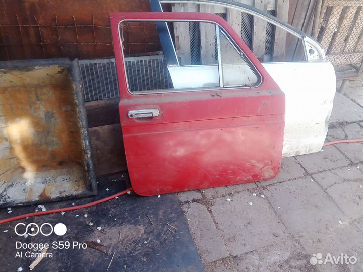Двери на ваз 2121