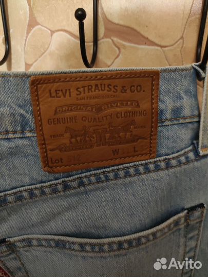 Джинсы Levi's 512