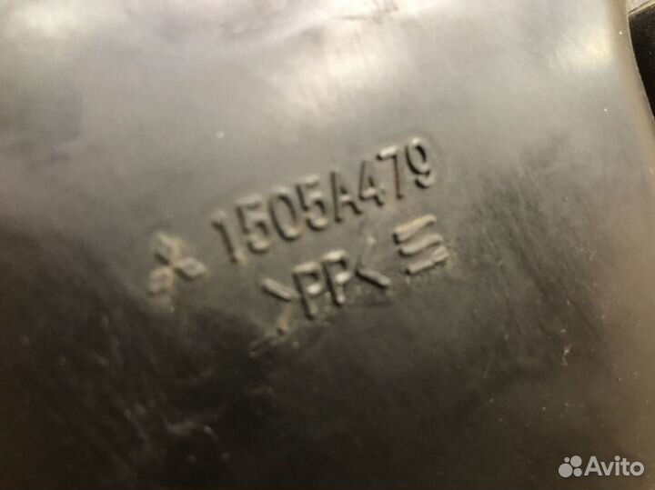 Воздухозаборник Mitsubishi ASX