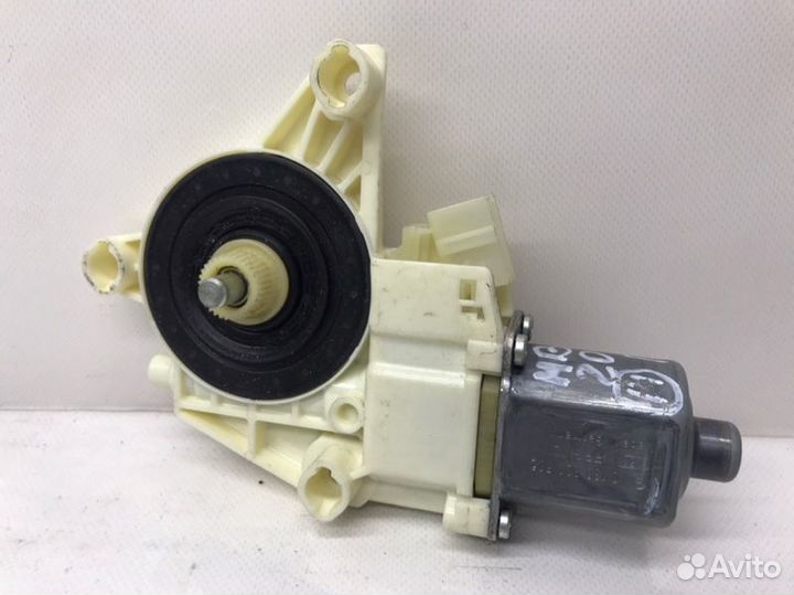 Мотор стеклоподъемника передний правый