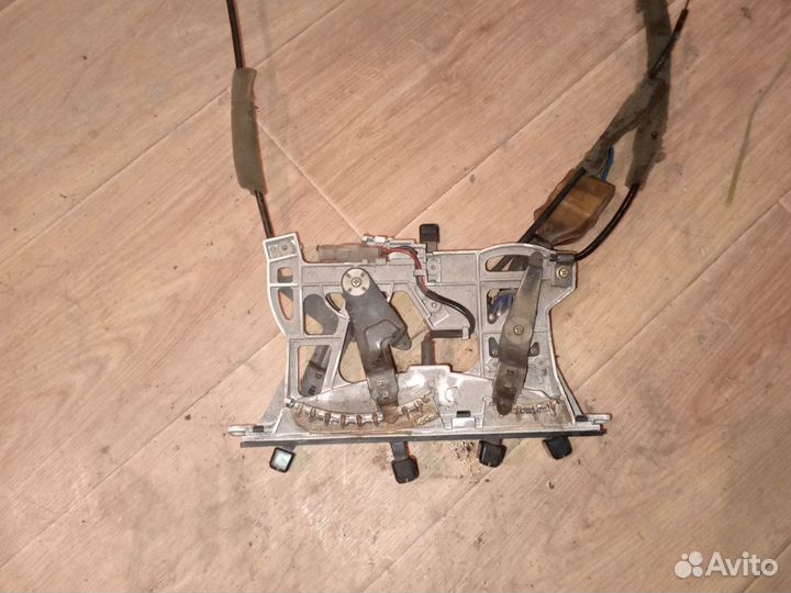 Блок управления печкой mazda 323 bf