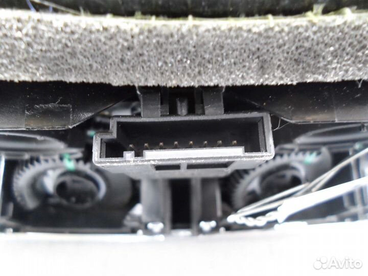 Дефлектор обдува салона Audi A7 4G 4G0819203