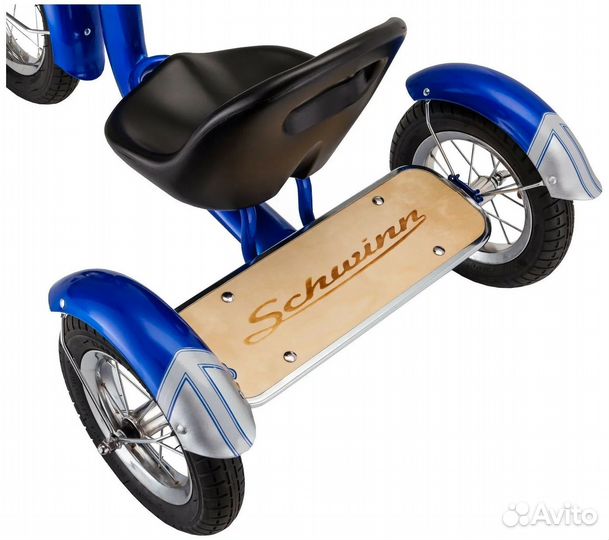 Детский велосипед Schwinn Roadster Trike