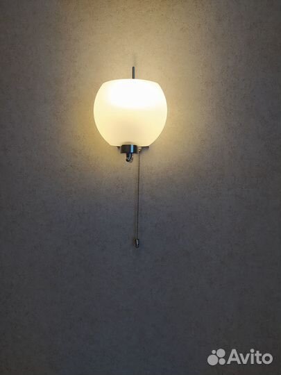 Светильник настенный