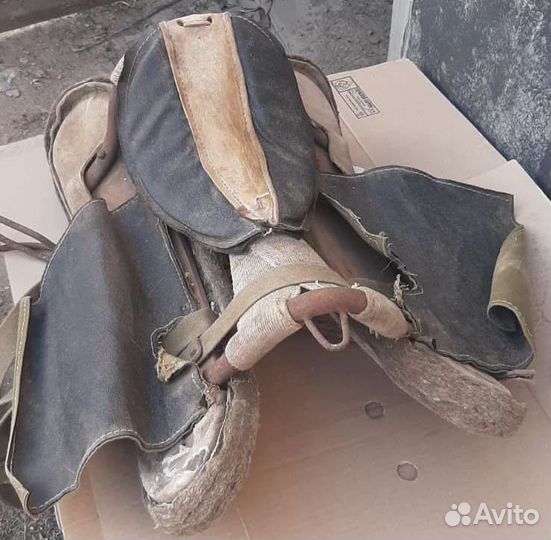 Седло для лошади