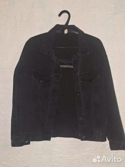 Джинсовая куртка