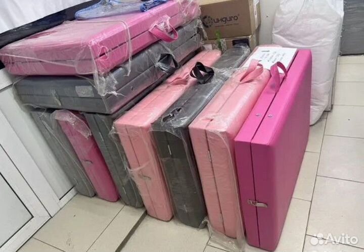 Кушетка этажерка стул стол