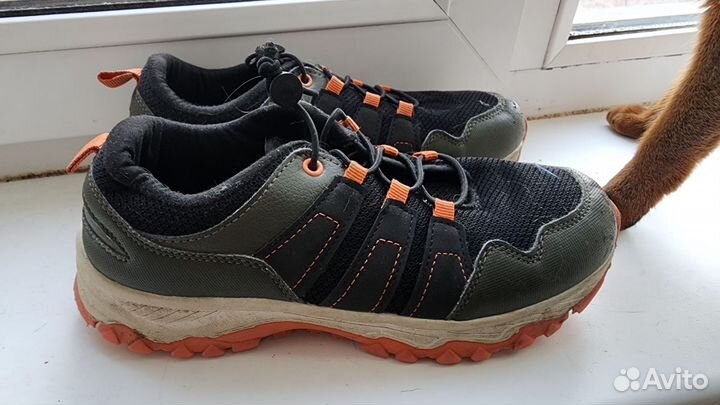 Кроссовки детские 35р
