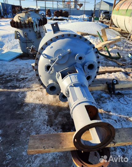 Химический реактор 1м3 нержавеющий