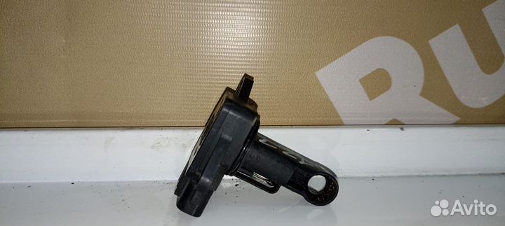 Датчик массового расхода воздуха Toyota Lexus