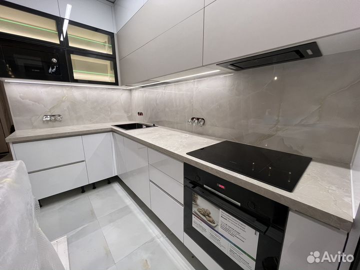 Плиточник укладка плитки