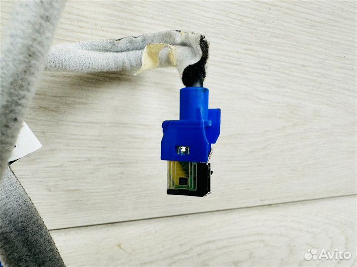 Провод USB Kia Seltos 2.0 G4NH 2019-2024