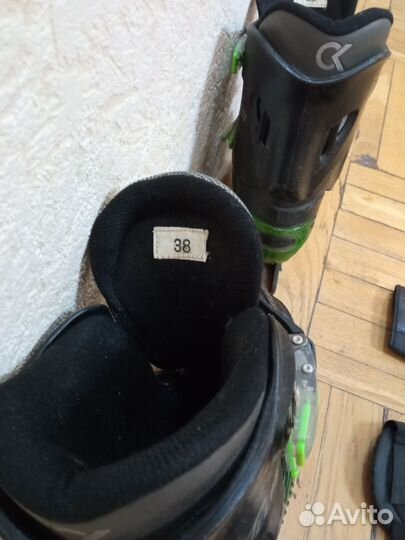 Ролики б/у р. 38 + защита