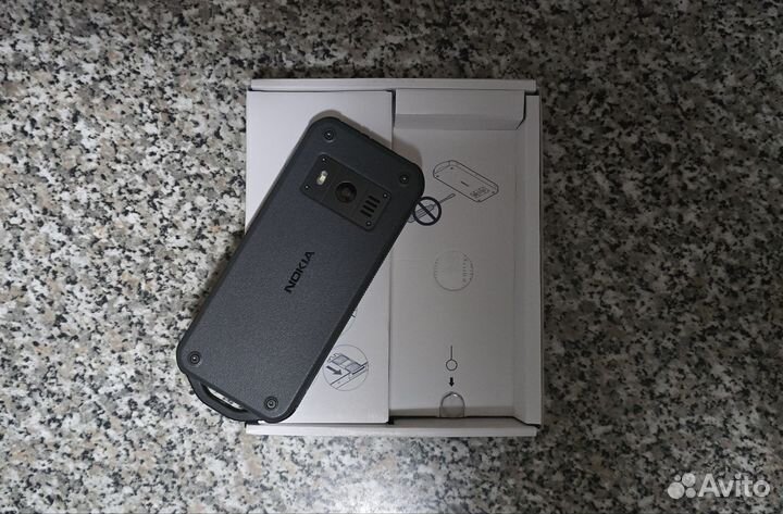 Nokia 800 Tough, 4 ГБ