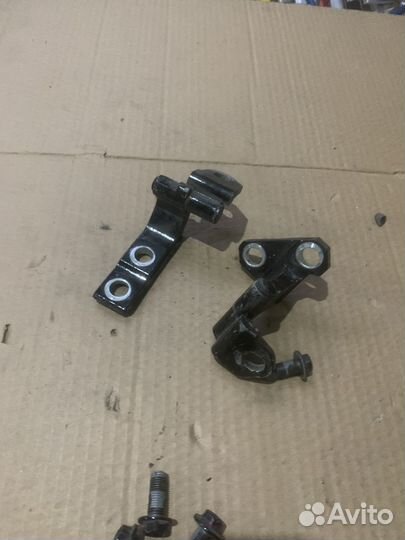 Петли двери Lexus GS 300 450h 05-11 гв