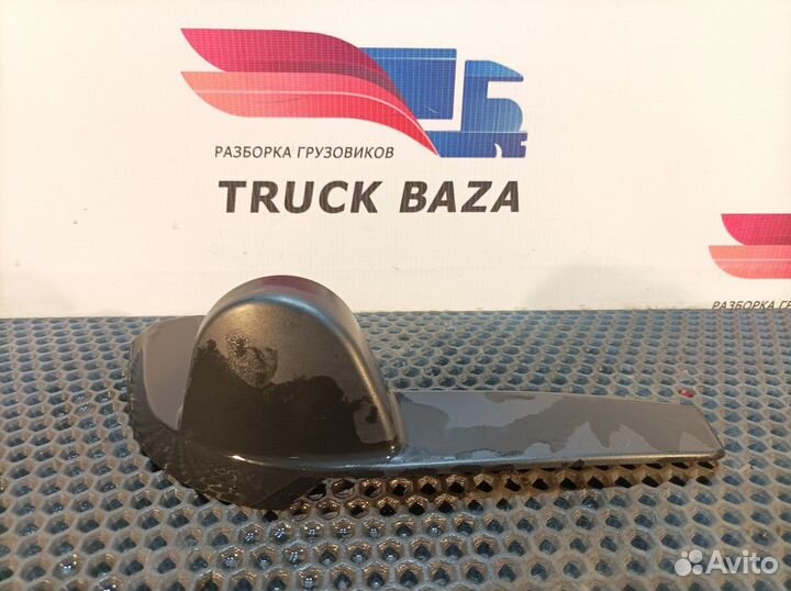 Крышка кронштейна зеркала правая Man TGS, Man TGX