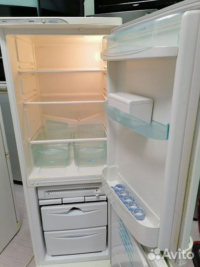 Холодильник Stinol.No Frost