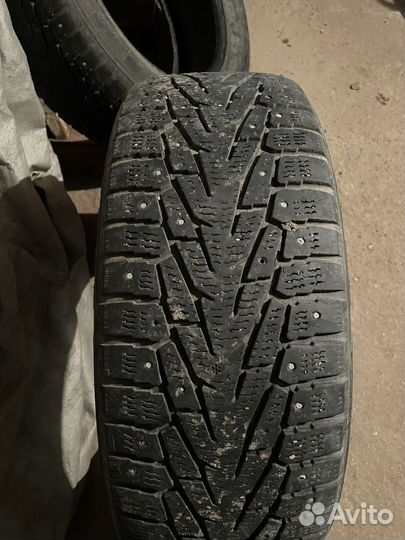 Nokian Tyres Hakkapeliitta 7 SUV 225/60 R17 103T